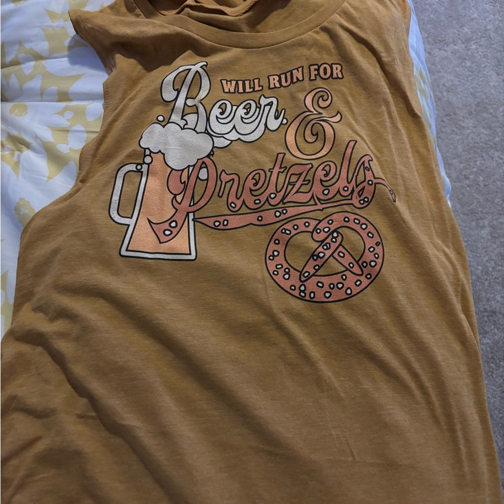 Size medium raw threads tank NEW